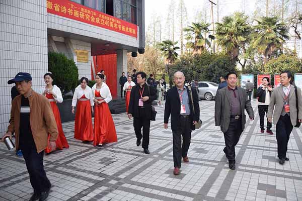 点击浏览下一页